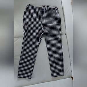 JCrew Black and White Gingham Pants. Side Zipper. Ankle Length. Size 14.